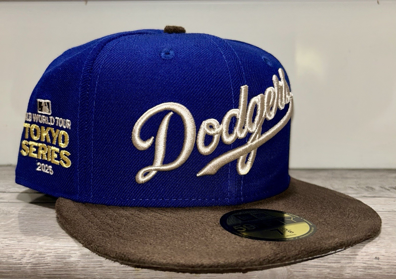 L.A Dodgers Exclusive Metallic Script Fitted New Era 5950 Royal/Brwn Suede 7 5/8