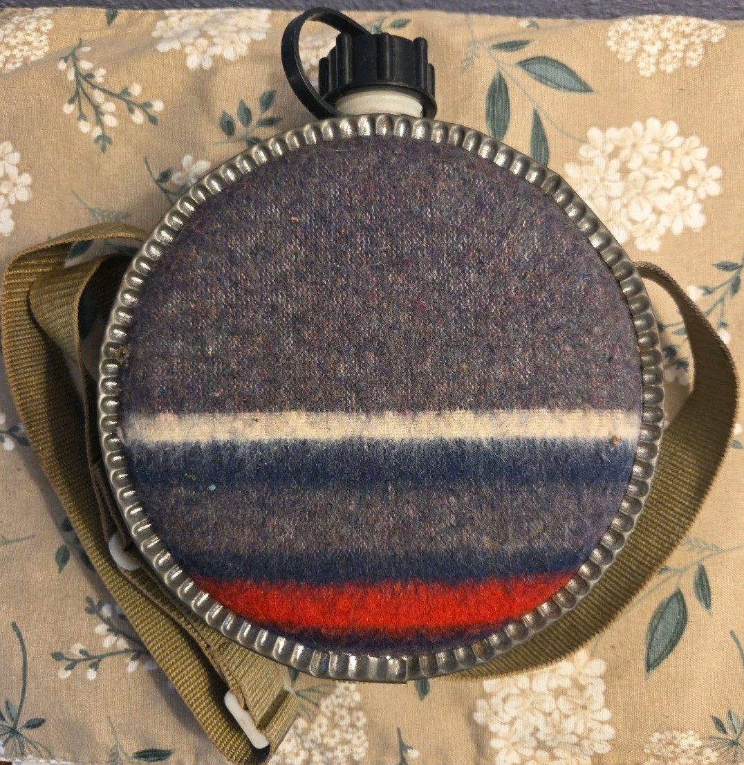 WOOL BLANKET COVERED VINTAGE METAL CANTEEN WITH CANVAS STRAP