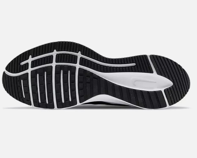 Nike Quest 3 Shield Men Running Shoes CQ8894 001