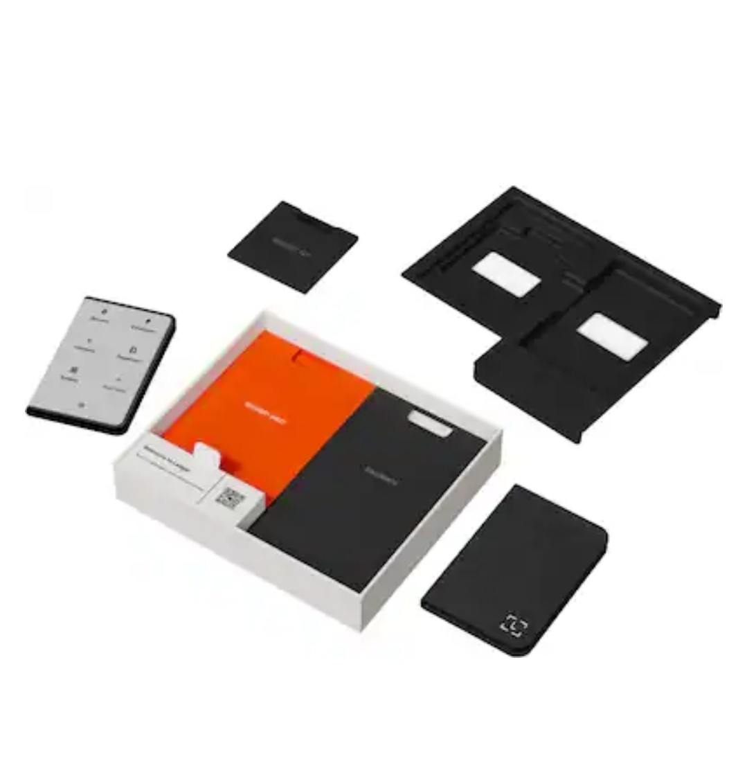 Ledger Stax