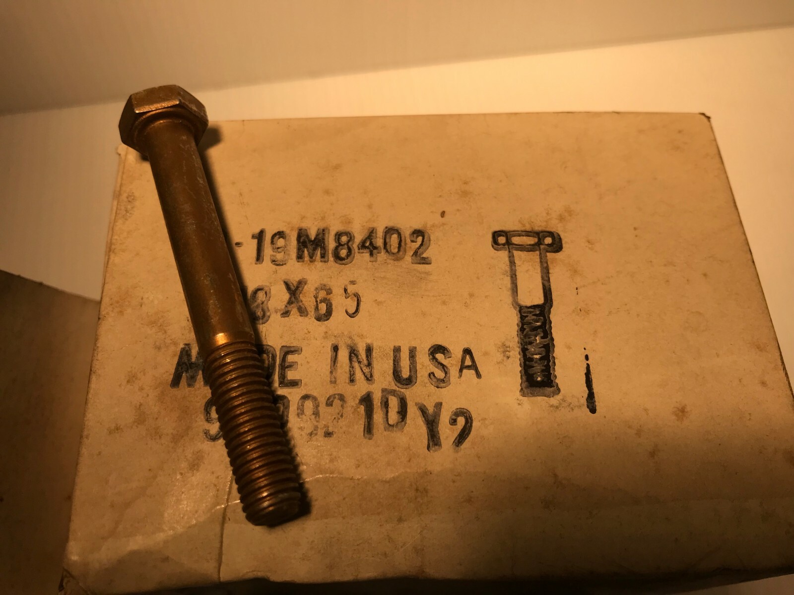 19M8402  GENUINE John Deere Original Equipment  CAP SCREW BOLT
