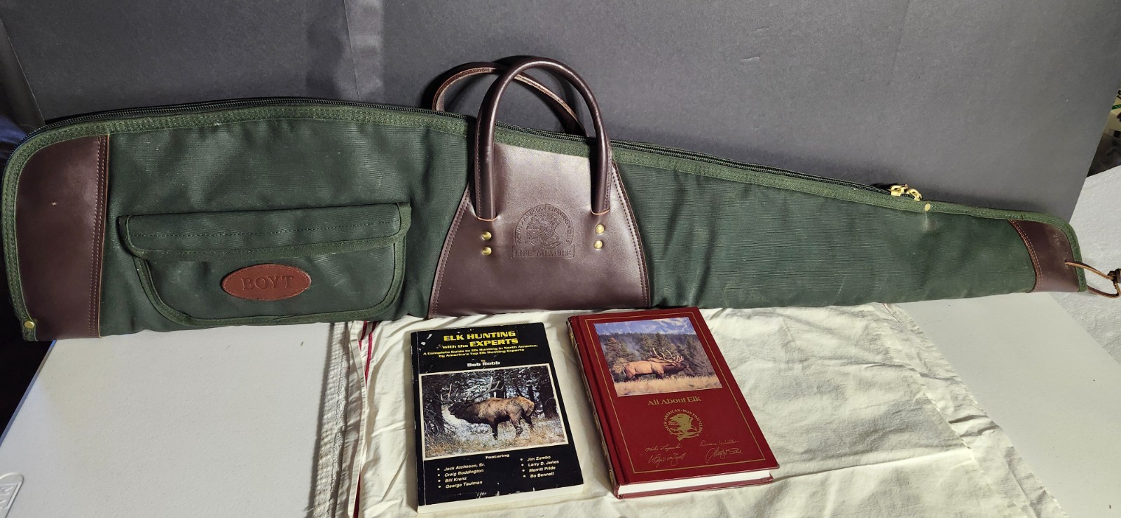 BOYT-NAHC Padded Long Gun Zippered Case 2/Books-VTG NEW Cond