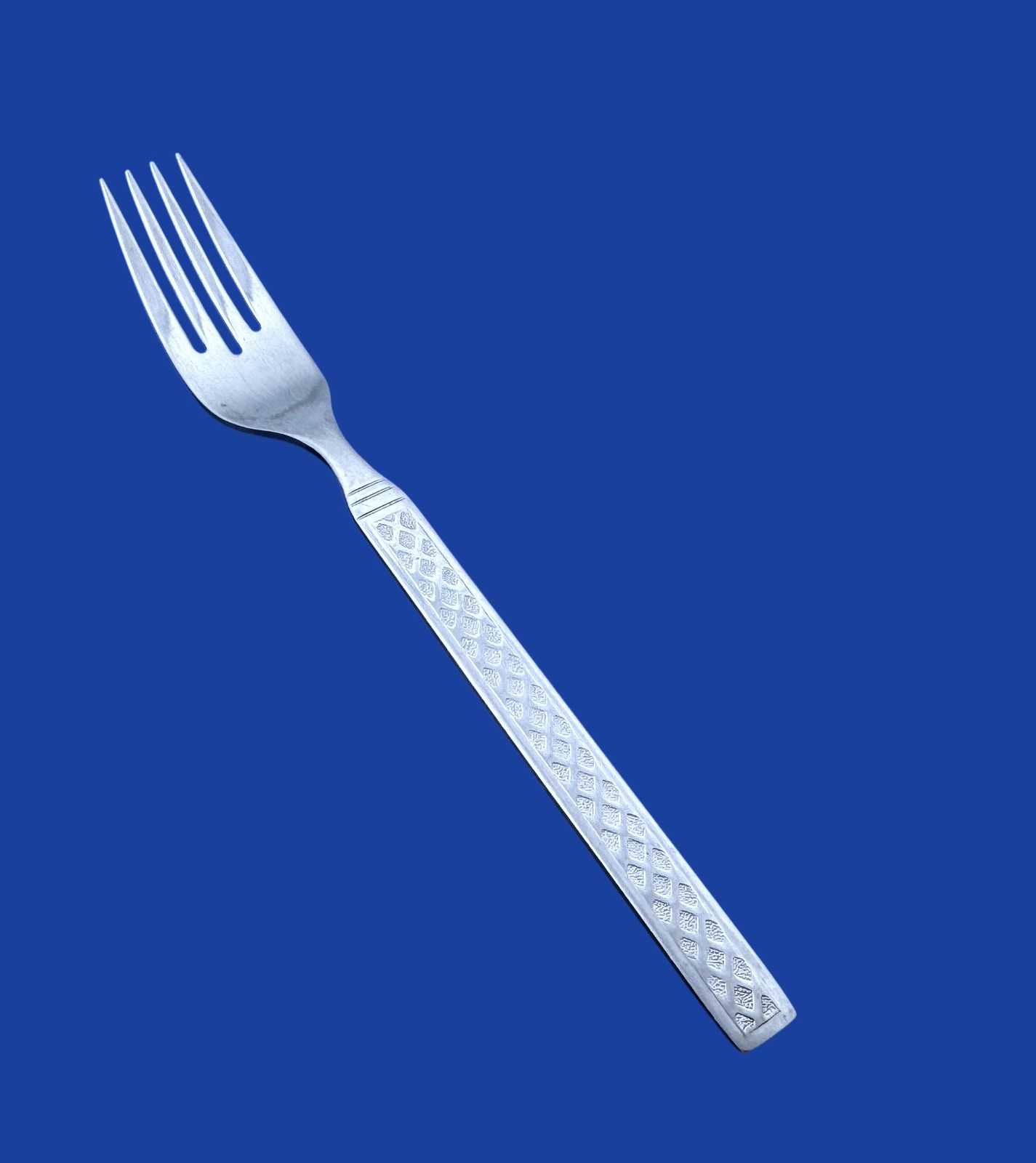 Oneida MAJORCA Stainless  Rogers Textured Geometric - Dinner Fork 7 1/4"