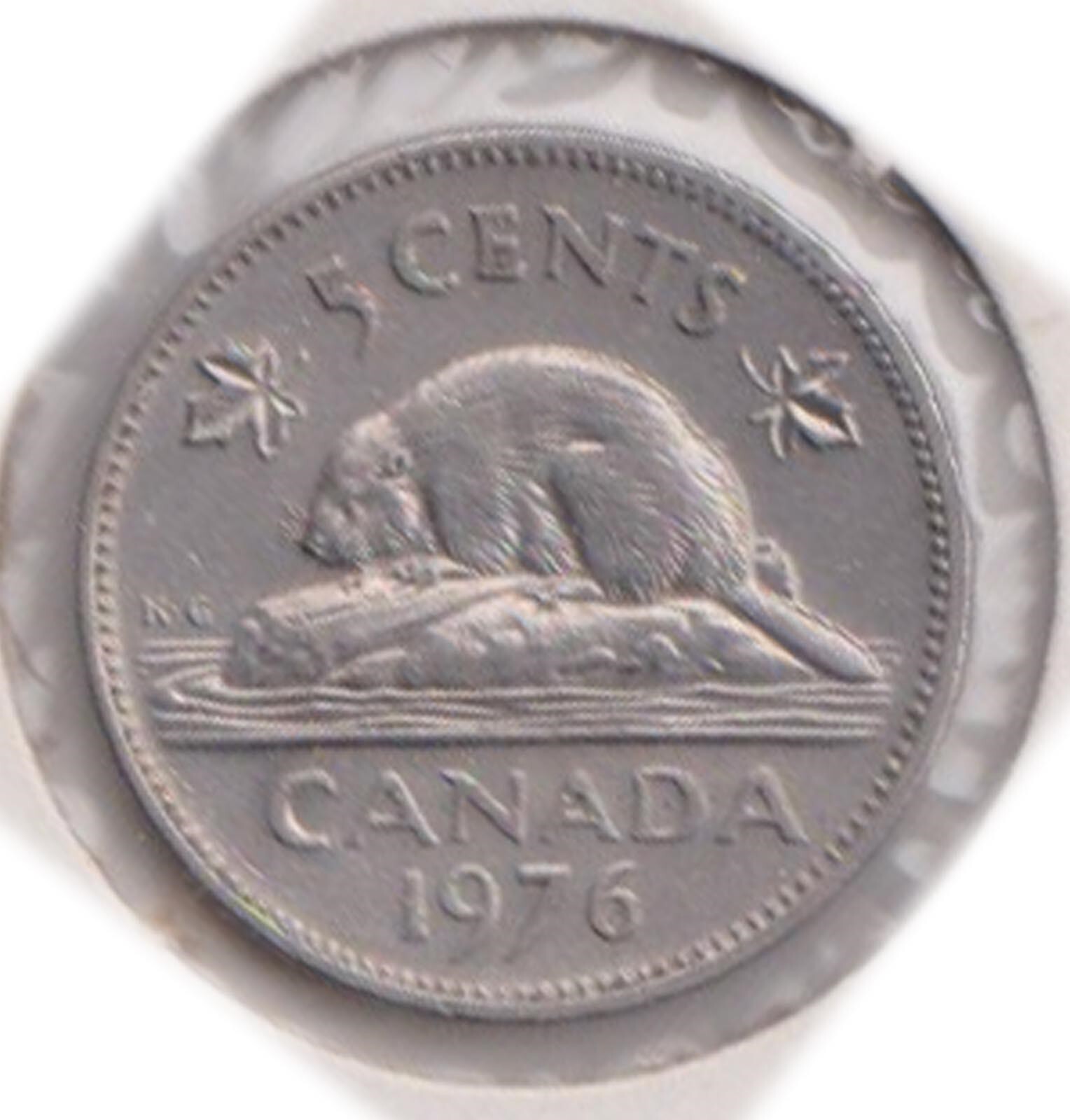 (H205-74) 1976 Canada 5c coin (BX)