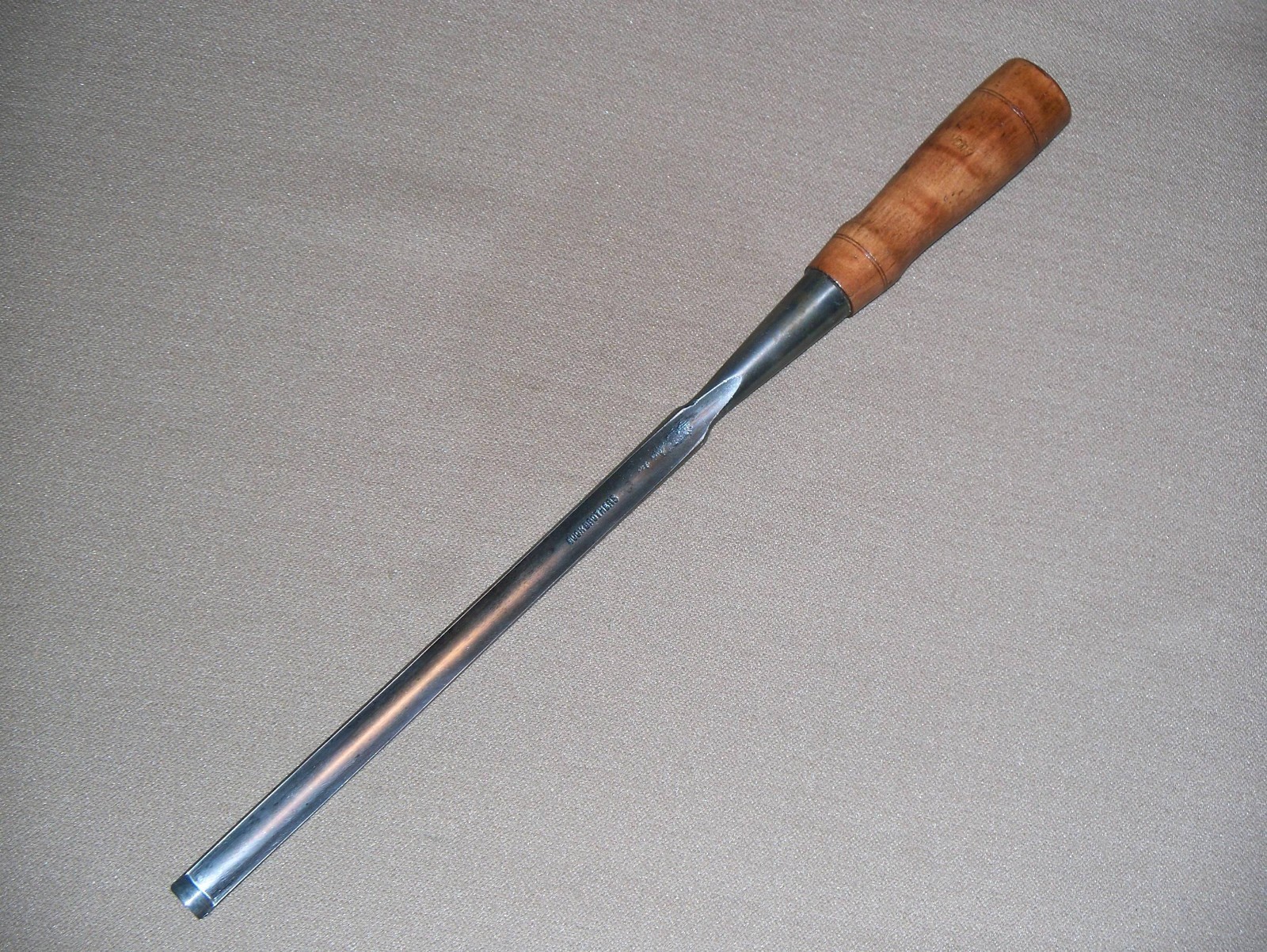 #29 Vtg BUCK BROS BROTHERS LONG 1/2" In-cannel Gouge Wood Socket Chisel Tool