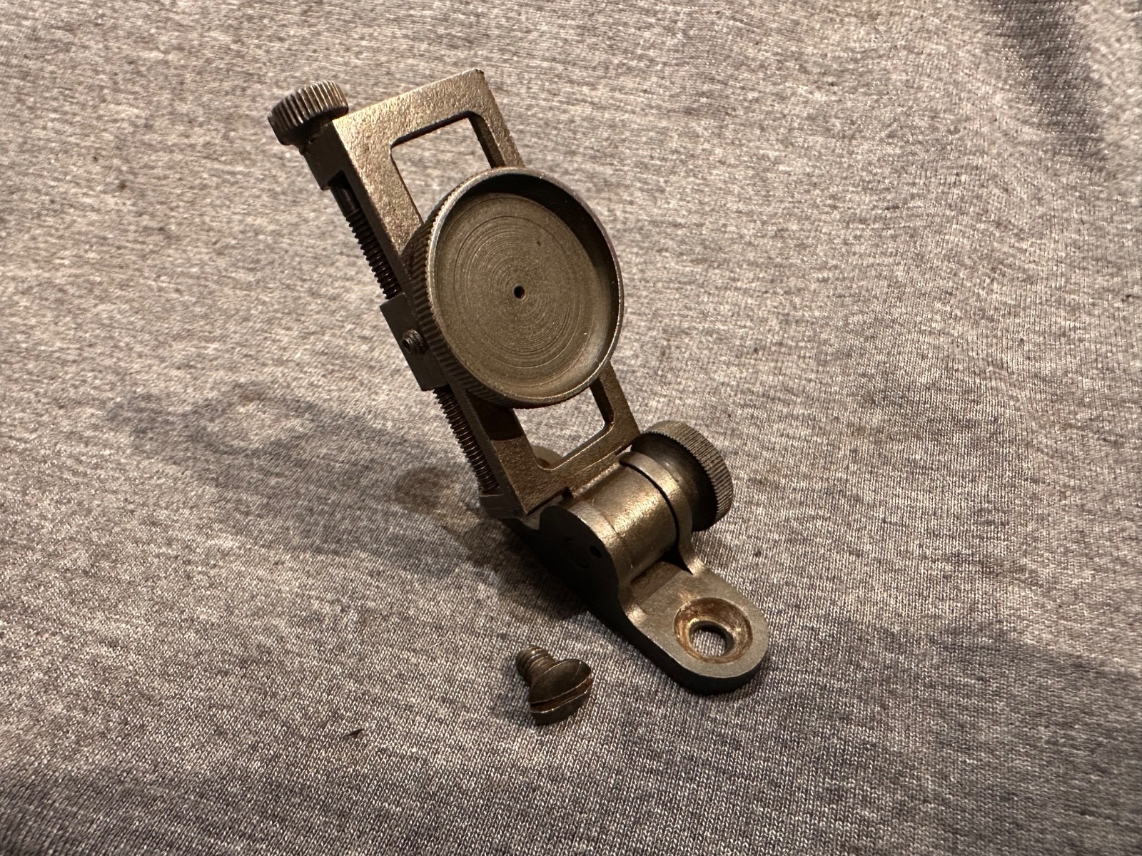 Vintage Thompson Center Muzzleloader Hawken Renegade Vernier Tang Rear Sight
