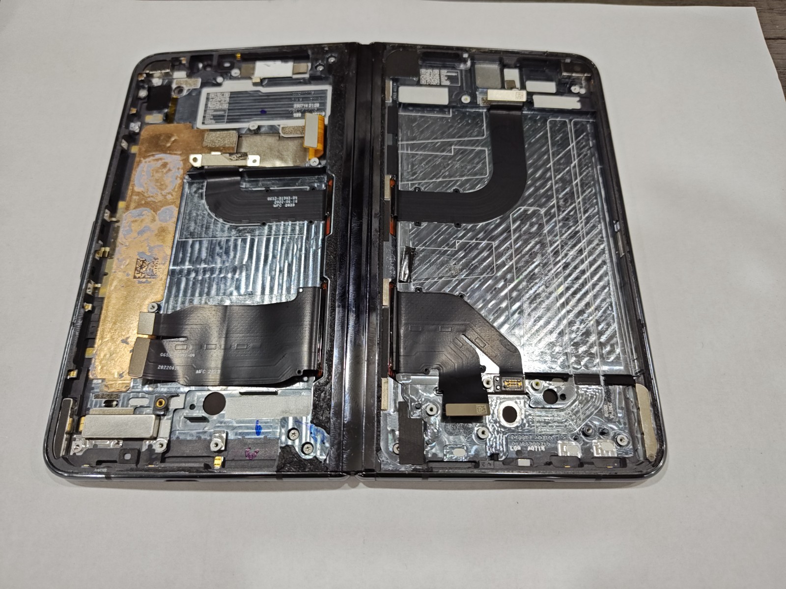 Display For Google Pixel Fold OEM Whit Frame 100% Tested Only the display
