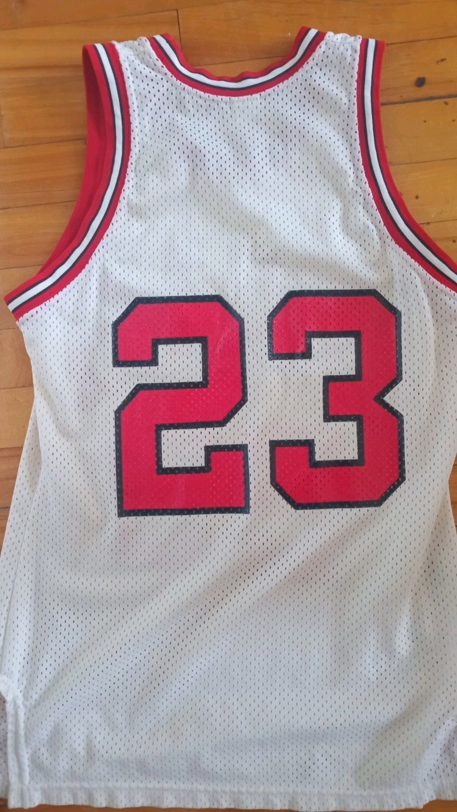 Vintage Michael Jordan #23 Bulls Jersey - MacGregor Sand Knit - Size 40 -