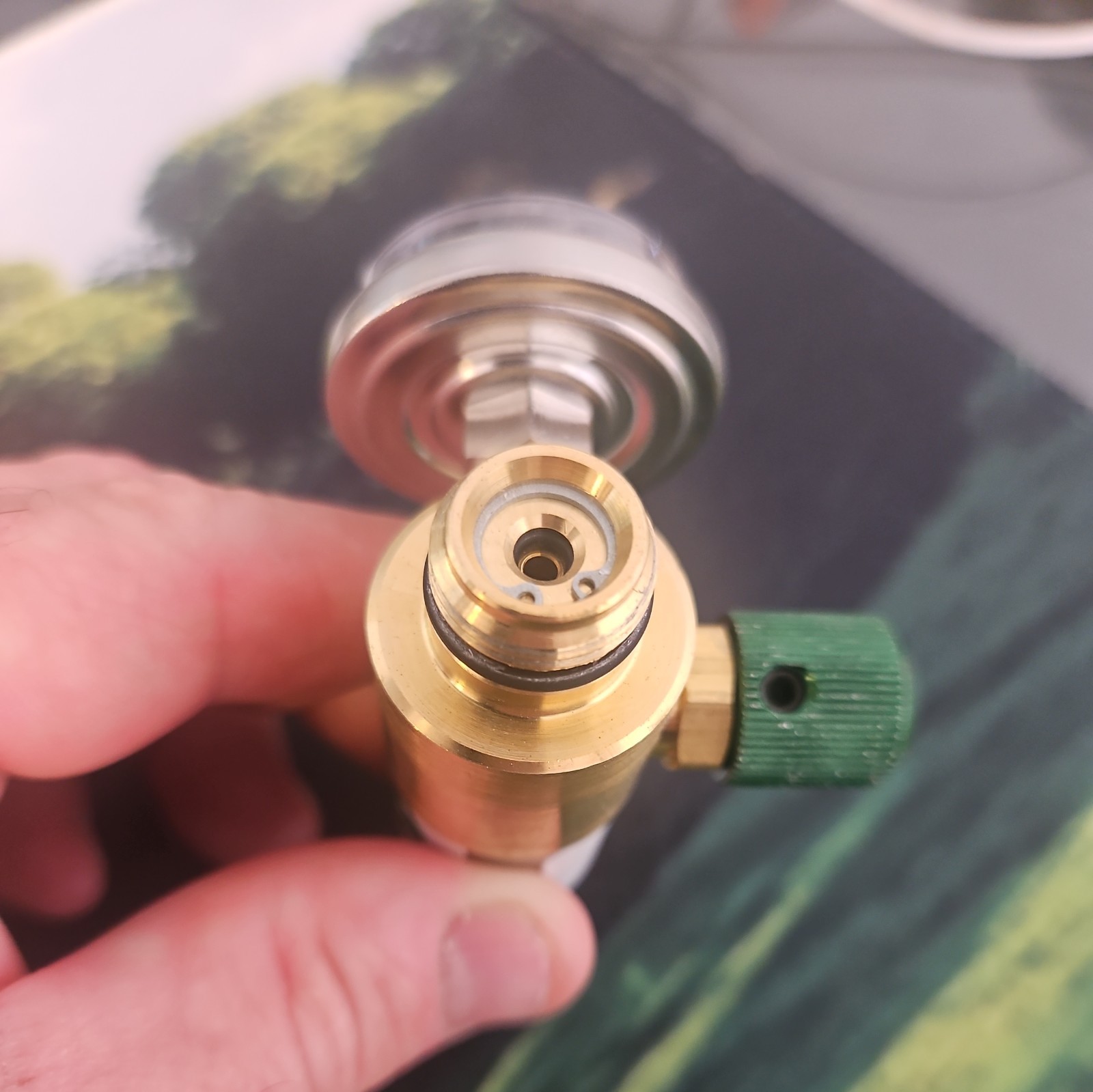 GasCo Flow .5 SLPM Regulator 1500 PSI