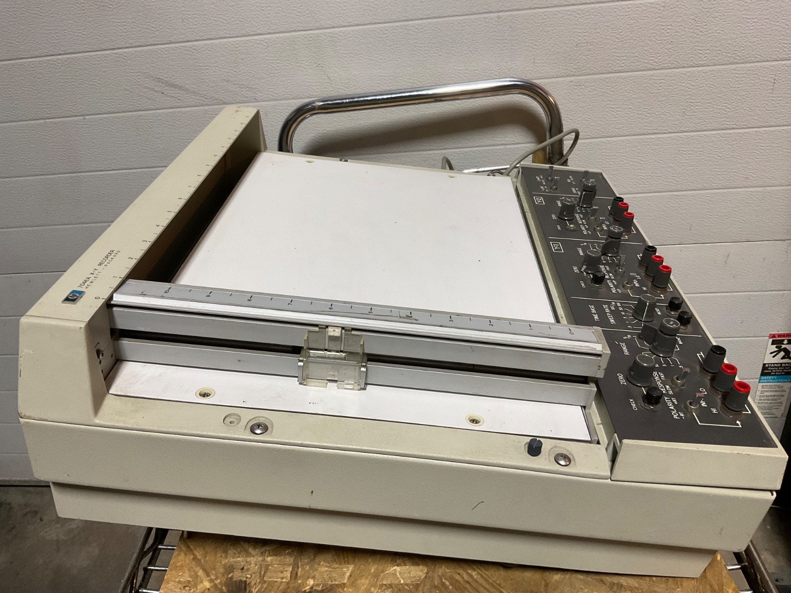 Vintage Agilent Hewlett Packard HP 7047A X-Y Recorder Plotter Printer OPTION 01