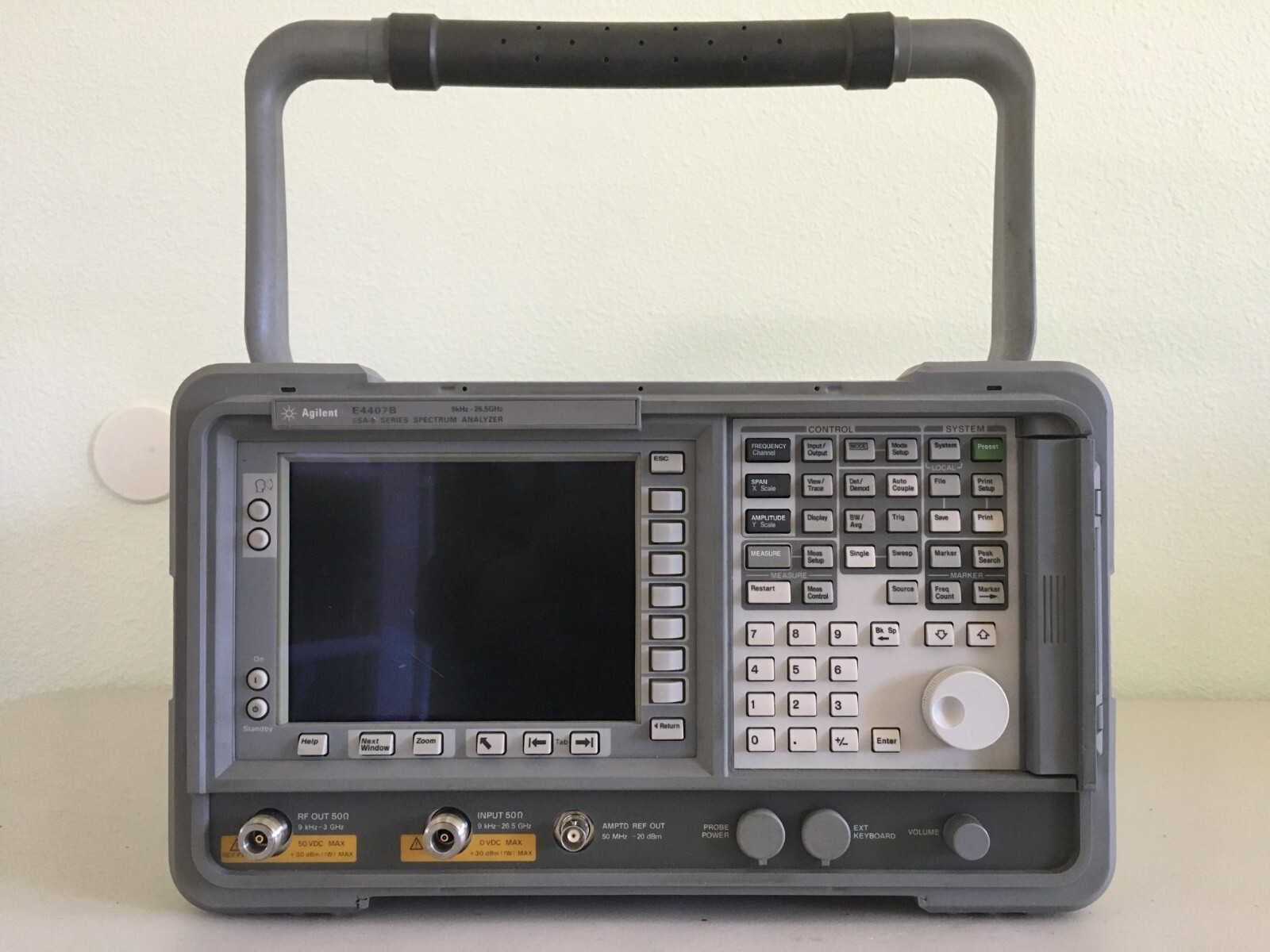 HP Agilent E4407B ESA-E Spectrum Analyzer 9 kHz to 26.5 GHz Opt:1DR/1D5/1DN/B72+