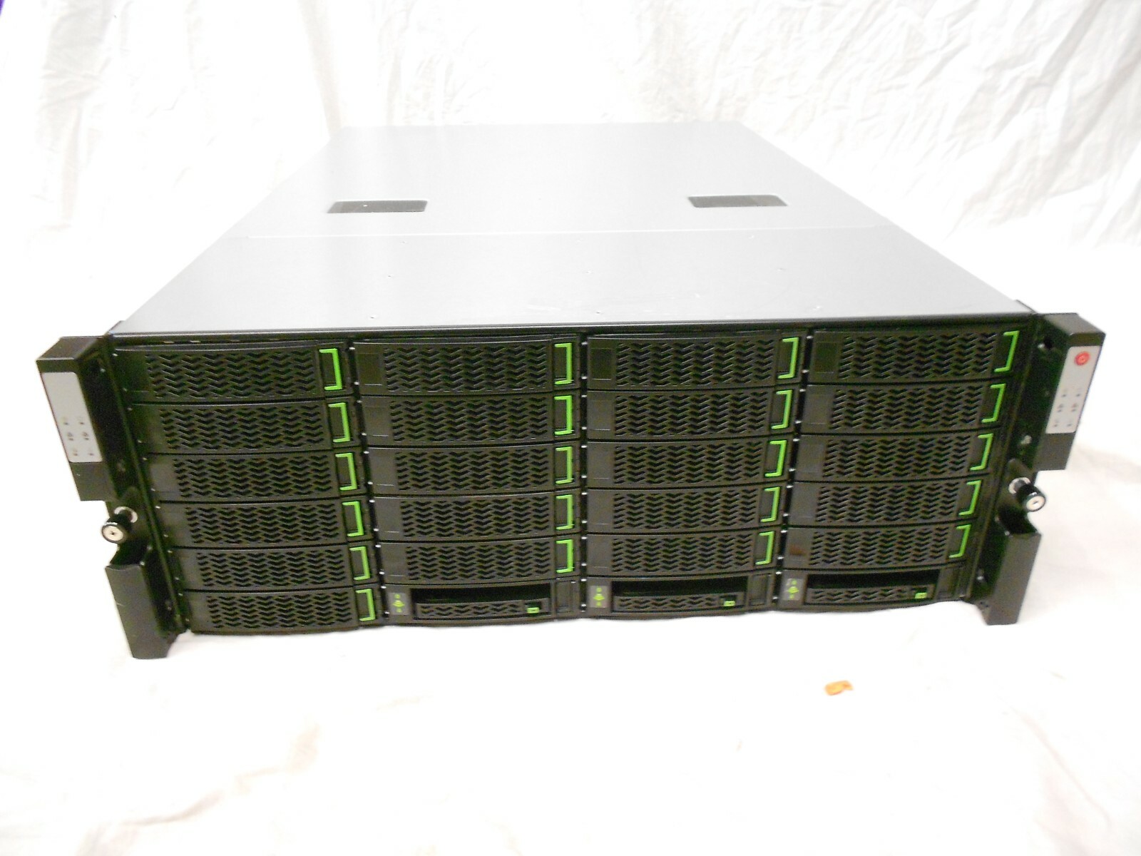 HP Nimble Storage SAN CS1000 21x 6TB SAS 3x 1.92TB SSD 10Gb Ethernet 126TB Array