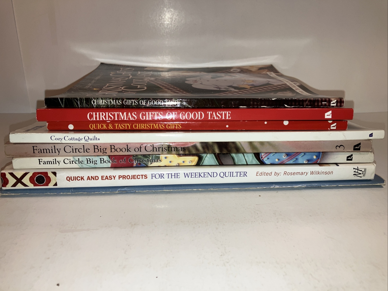 Lot of 8 Leisure Arts Crafting Quilting Sewing Pattern Design Books Magazines