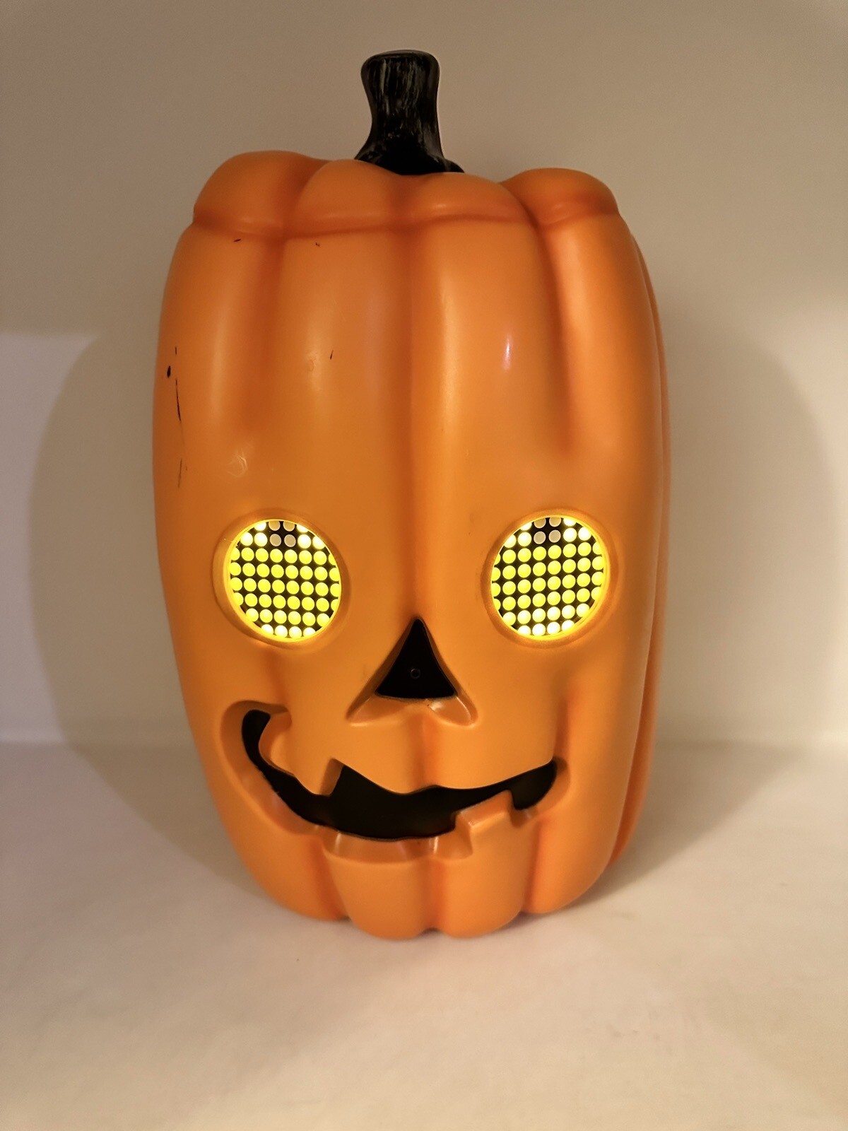 Seasonal Visions Halloween Animated Eyes Moving Jack O’ Lantern Pumpkin 15” Tall