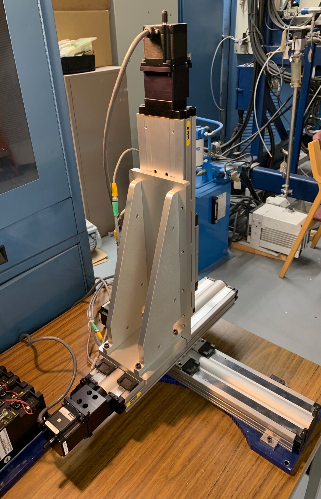 Parker Daedal XYZ Positioning System with 3 Parker Compumotor Stepper Motor