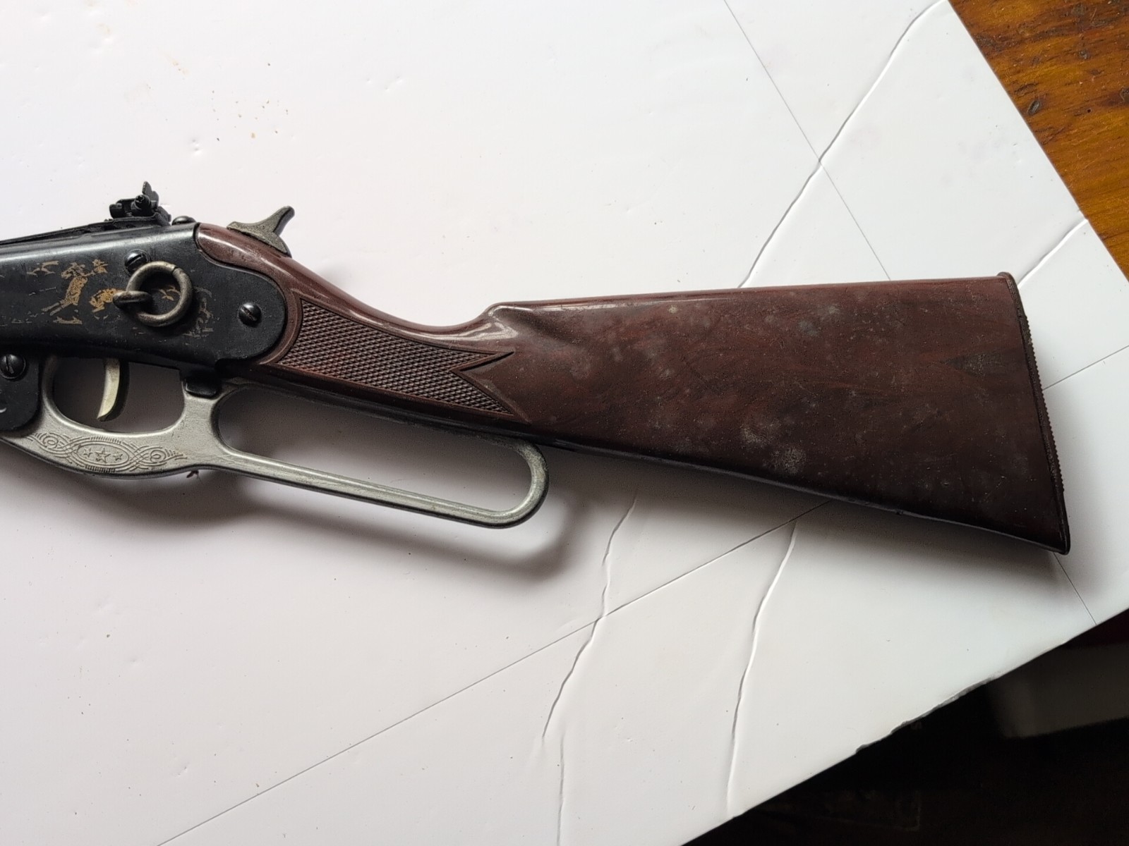 Vintage Daisy Model 94 BB Gun, Roger’s Arkansas USA (Weak)
