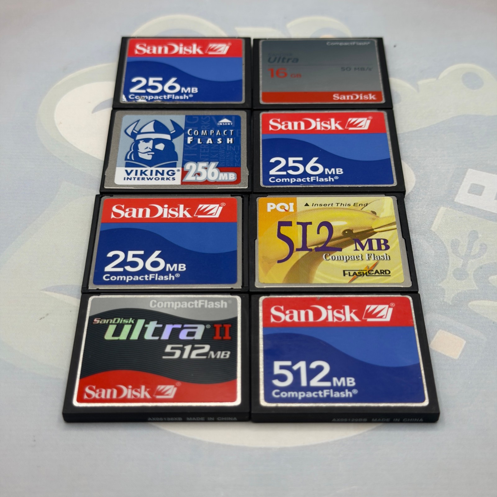 LOT of 8 Compact Flash Cards - Various Sizes - Various Brands - GC826