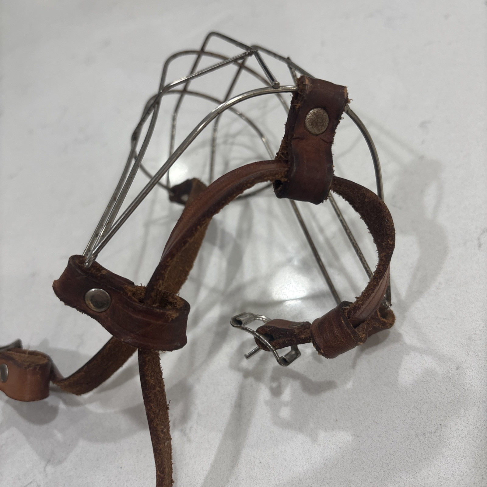 Dog Muzzle Adjustable Metal Wire Basket Leather Straps Small?