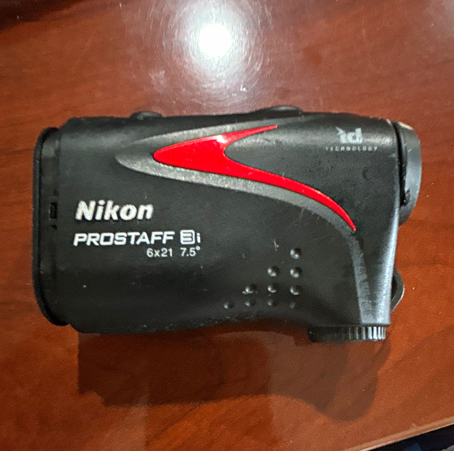 Nikon ProStaff 3i Hunting/Golf Rangefinder 6x21 7.5° Waterproof Black/Red
