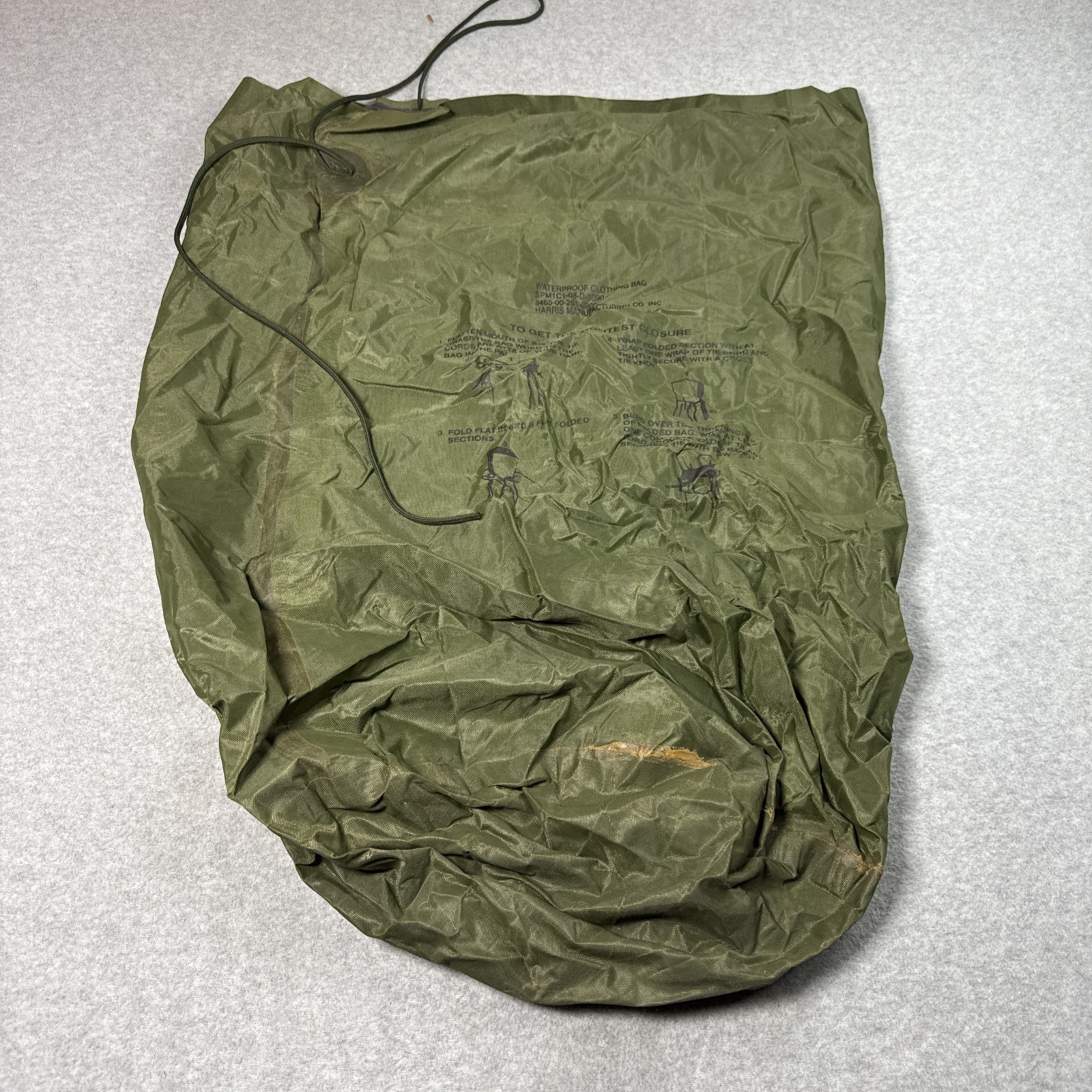 Military Duffle Bag Waterproof Clothing Bag Army Green Drawstring Top Load