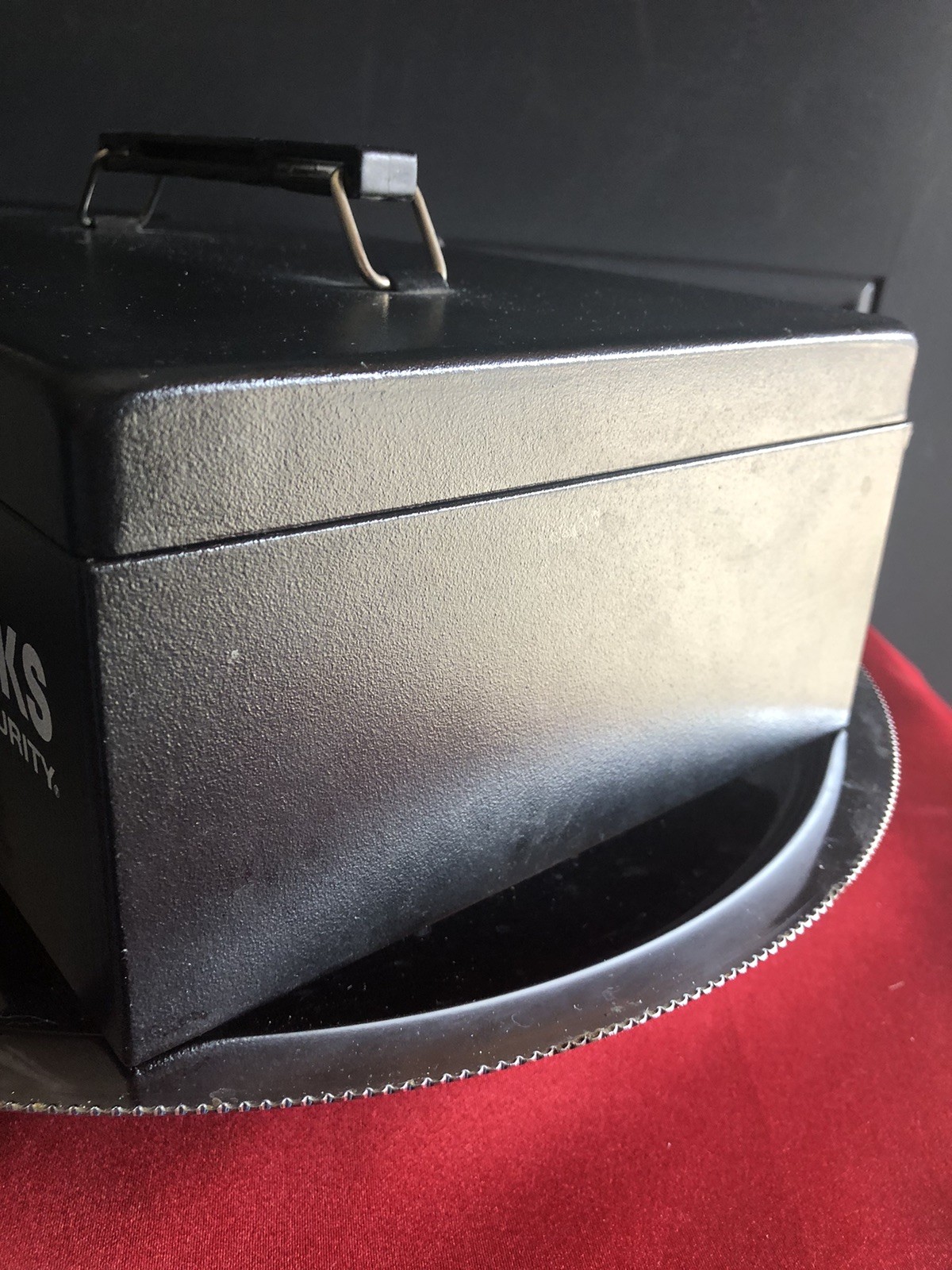 Brinks Black Portable Home Security Deluxe Locking Cash Box With 2 Keys