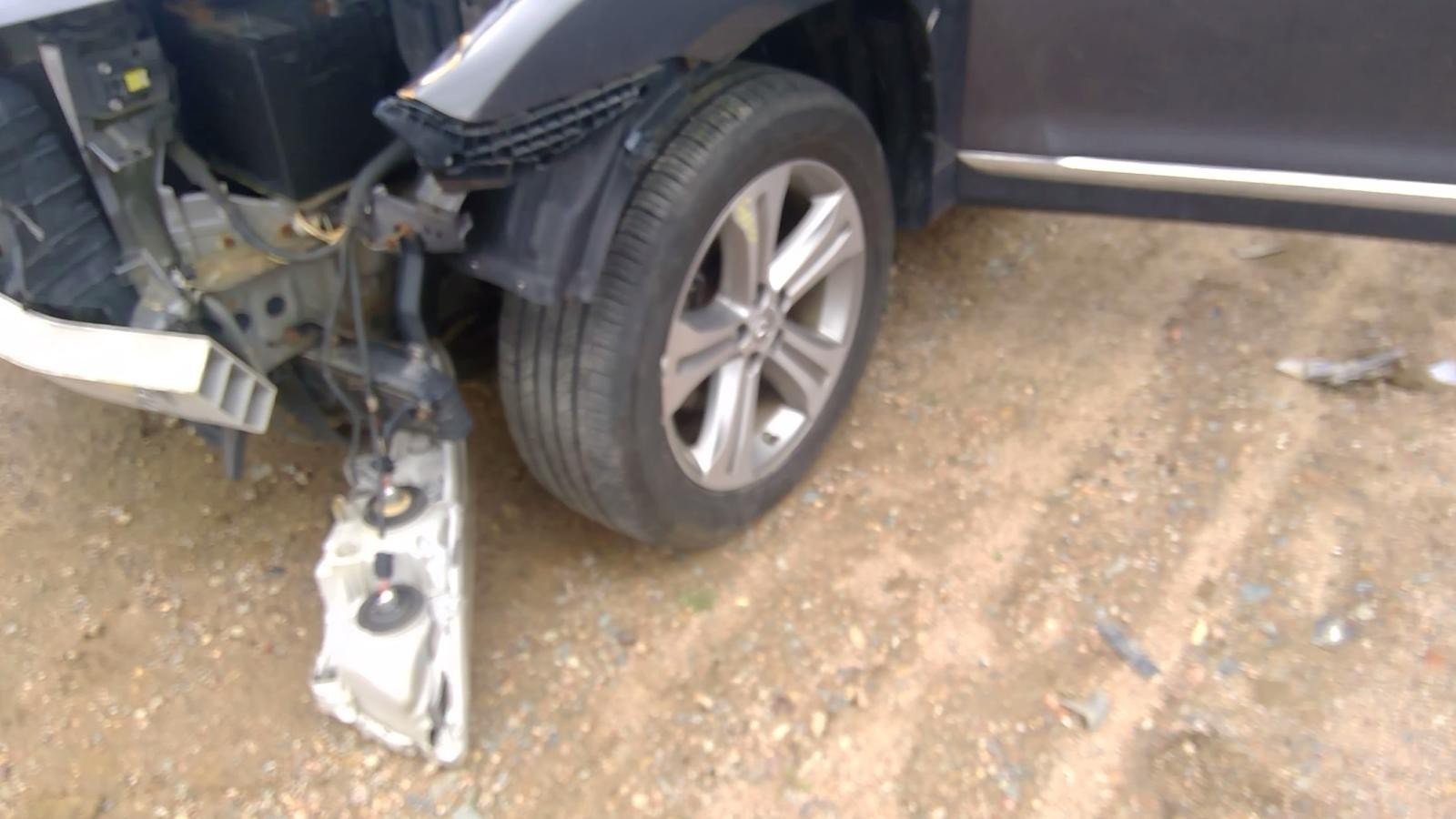 Used Floor Jack fits: 2011 Toyota Highlander Grade A