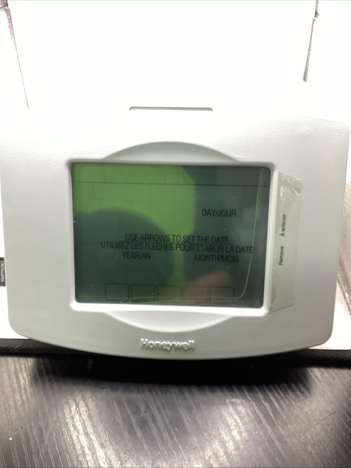Honeywell UtilityPro Series TH8320UP1011 Touchscreen Programmable Thermostat New