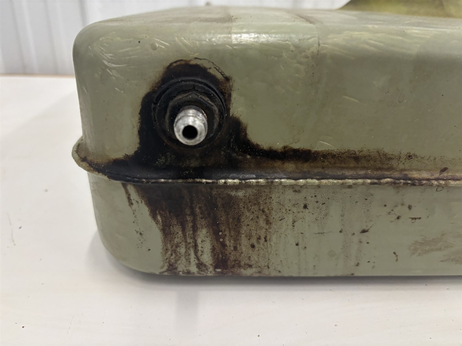66 Cessna 150 F Left Gas Fuel Tank 0426508-9