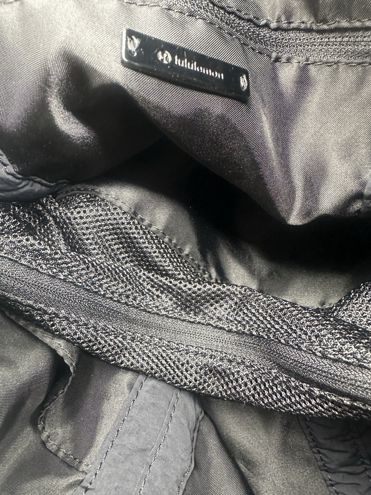 Lululemon On My Level black Nylon bag