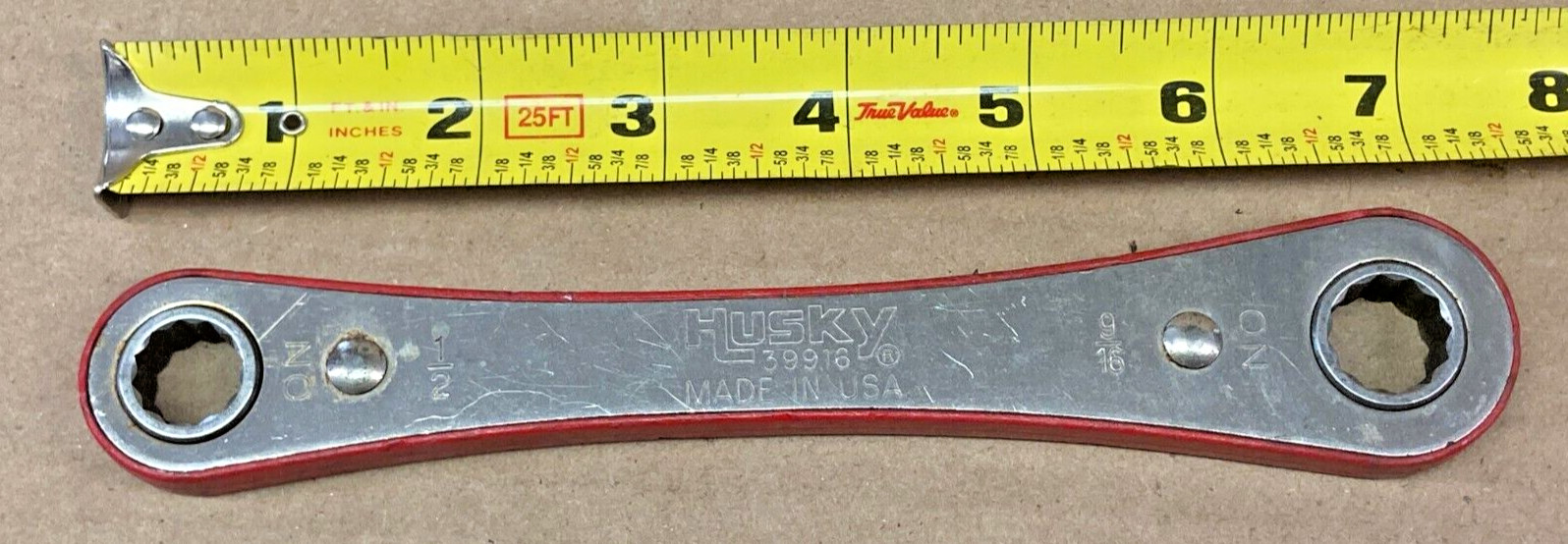 Husky ~ 1/2" x 9/16" ~ Ratcheting Box End Wrench ~ Pre-Owned