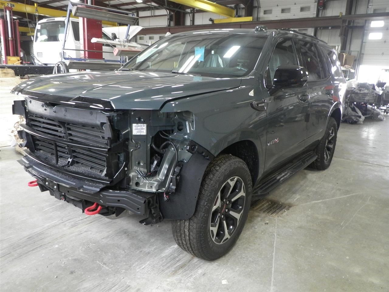 2026 Yukon AT4 Upper Air Shutter 86331348