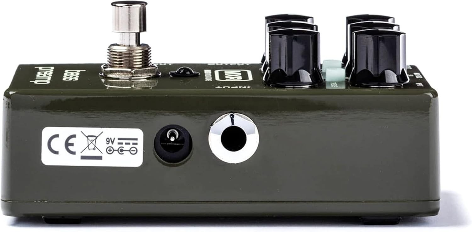 Versatile Bass Guitar Preamp with Input/Output Control & Compact Design