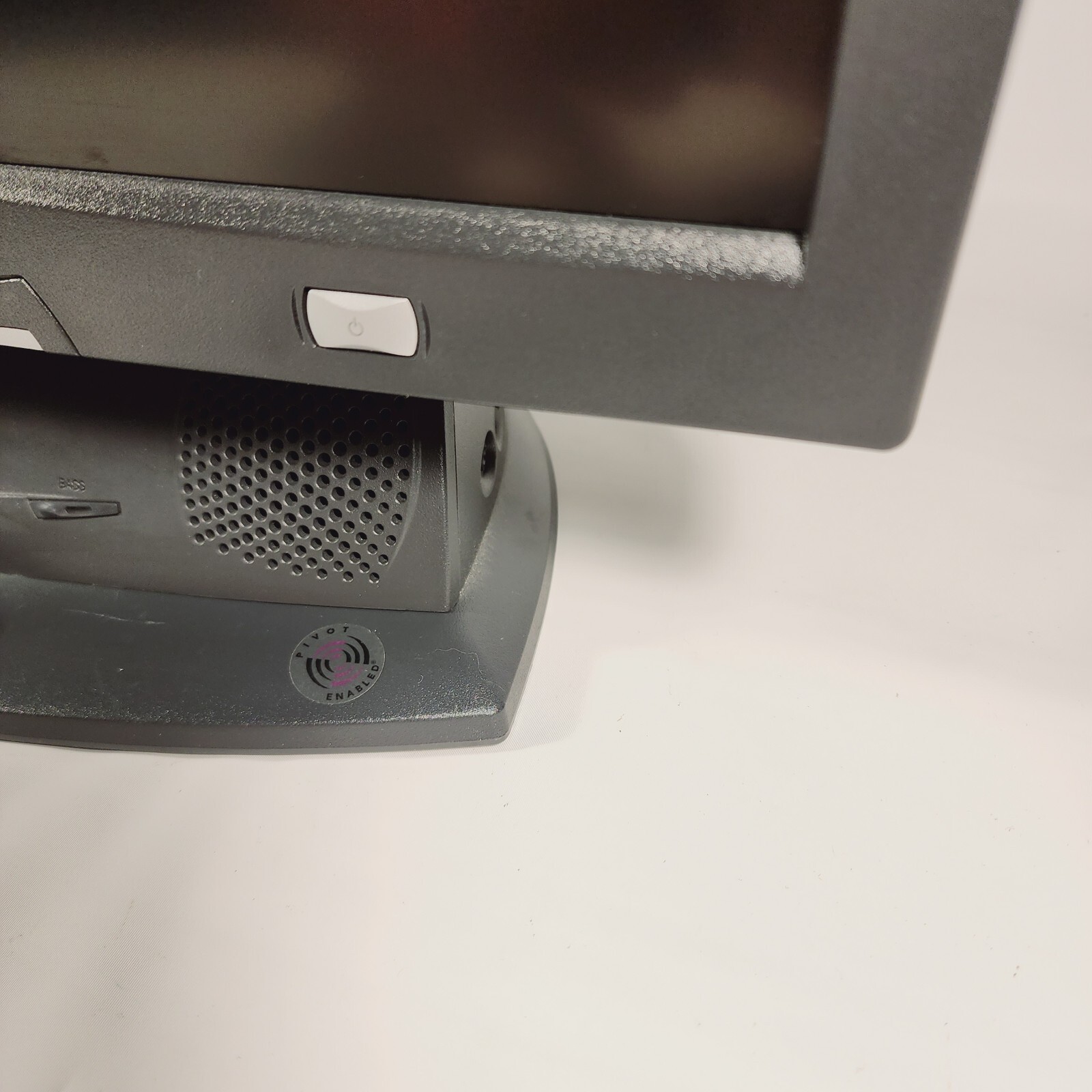Excellent Philips 180P2G/74 18.1" Monitor W/ Rotating Stand Built-In Speakers