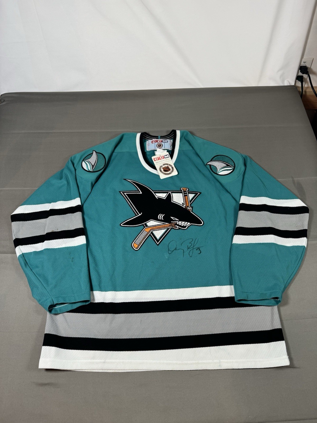 NWT Vintage 90's CCM San Jose Sharks NHL Hockey Jersey Sign By Doug Bodger Sz L
