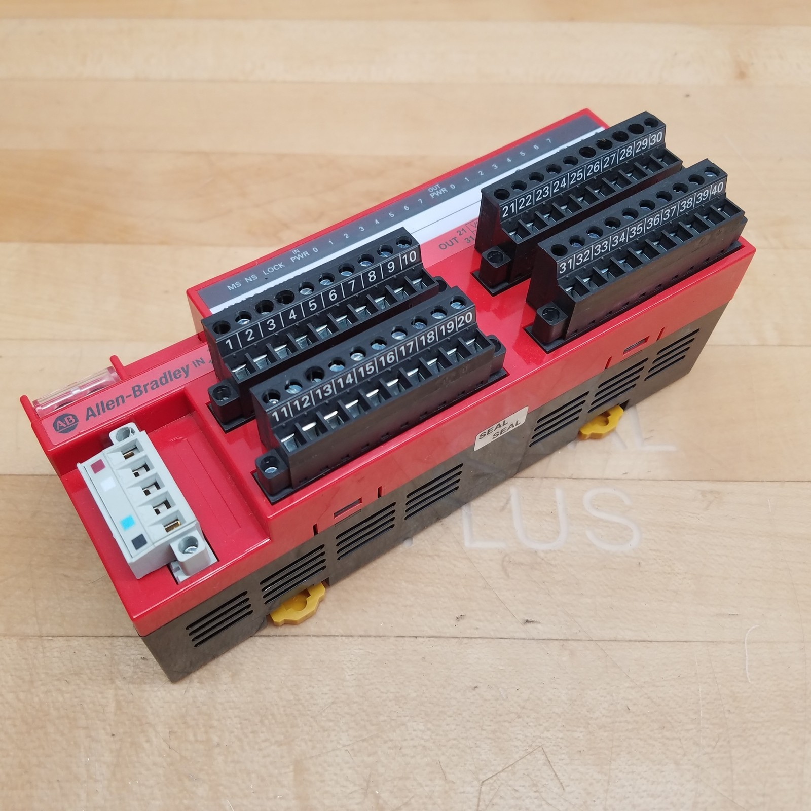 Allen Bradley 1791DS-IB8XOB8, Series A, CompactBlock  I/O Module, 24VDC - USED