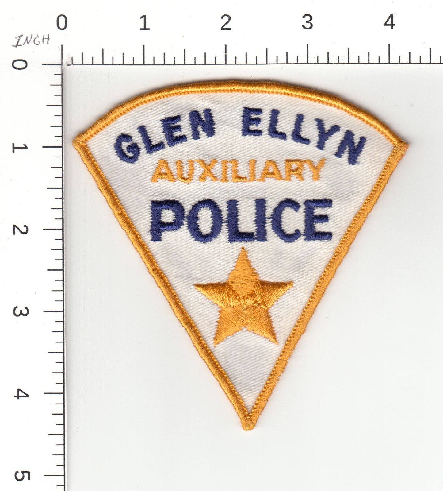 GLEN ELLYN AUXILIARY VINTAGE PIE SHAPE CC BAC- ILLINOIS POLICE COLLECTIBLE PATCH