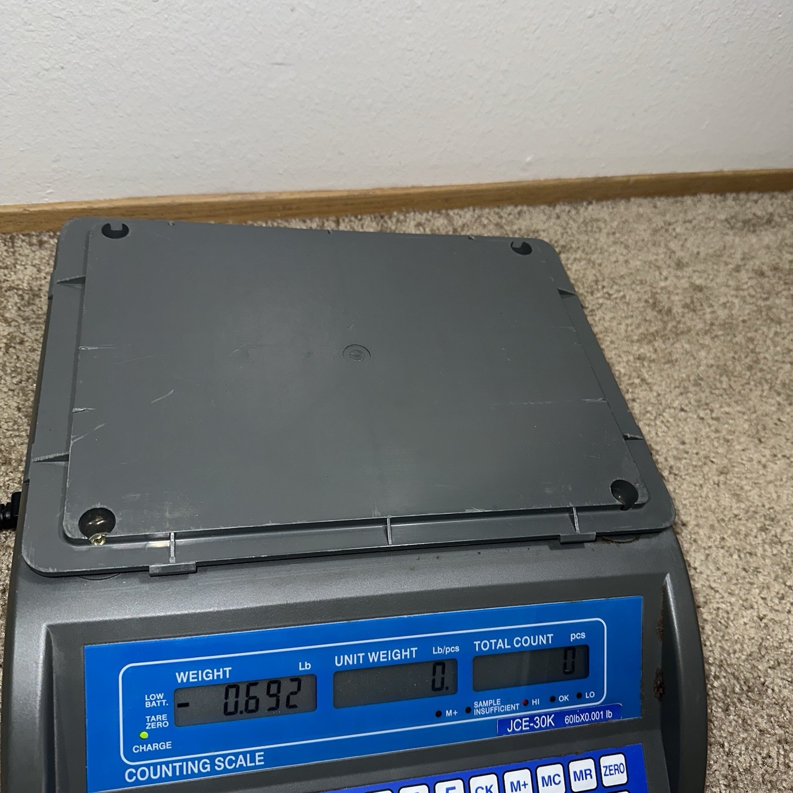 Uline JCE-30K Counting Scale, Plug, 60lbx0.002lb, (read)