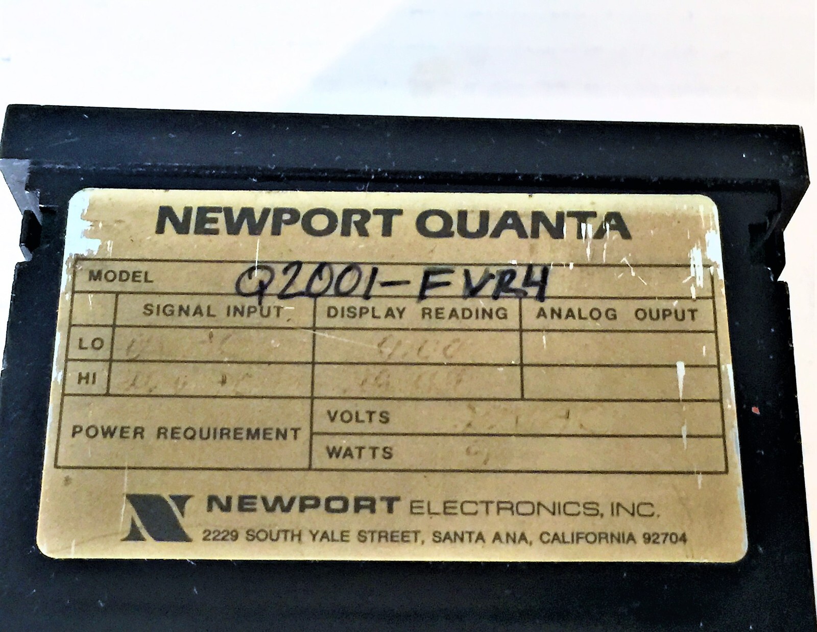 NEWPORT ELECTRONICS QUANTA Q2001 F VR4 CONTROLLER
