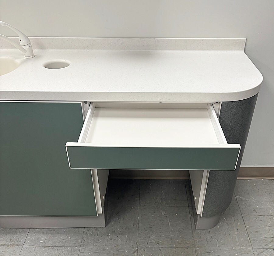 ADEC 5531 Dental Side Cabinet w/ Left Side Sink & Faucet - Green - Solid Top