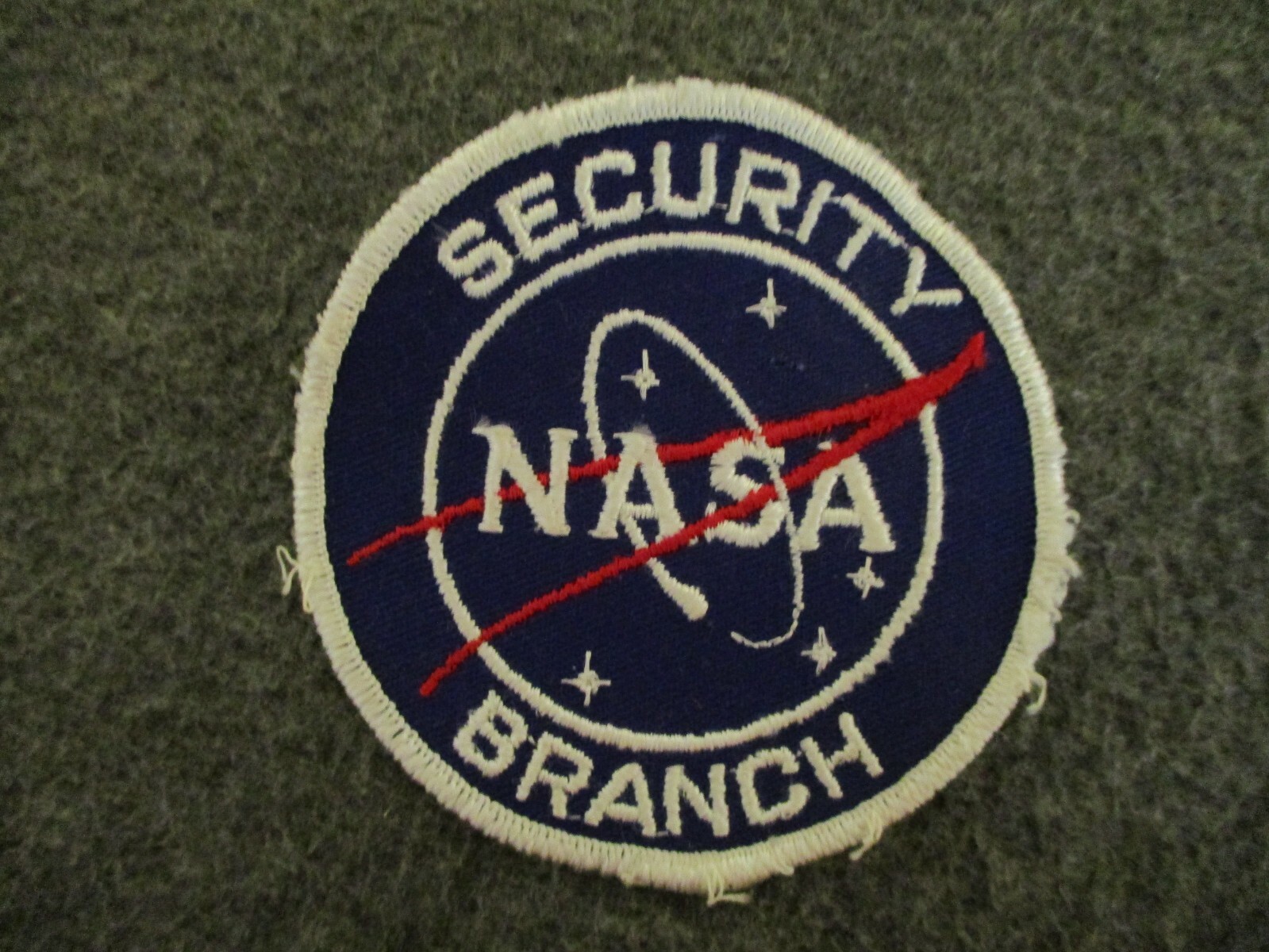 1965 NASA SECURITY BRANCH VECTOR MEATBALL + 4 HAYES AEROSPACE SECURITY PATCHES