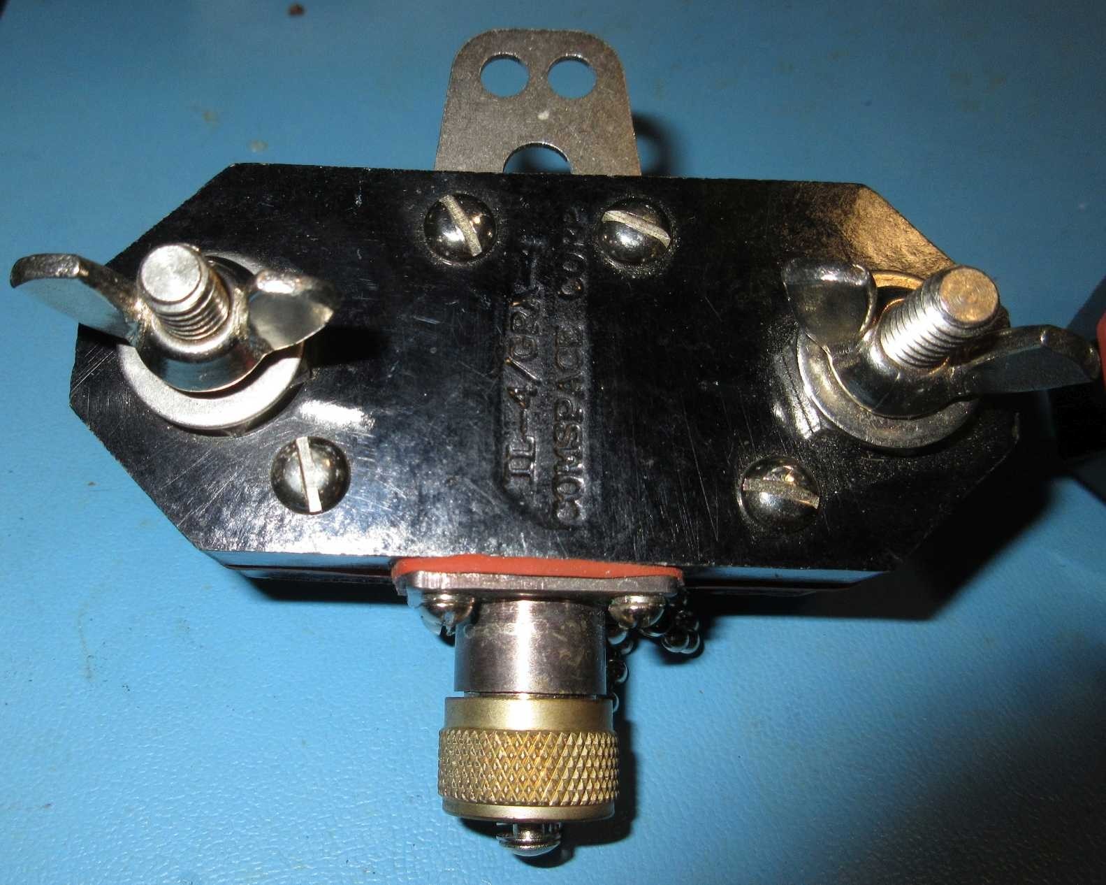 Comspace Corp IL-4/GRA-4 Center Insulator For Dipole