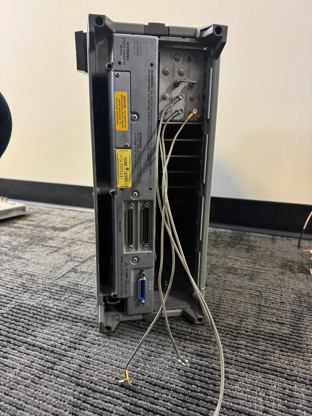 HP 70300A Tracking Generator 20Hz-2.9GHz