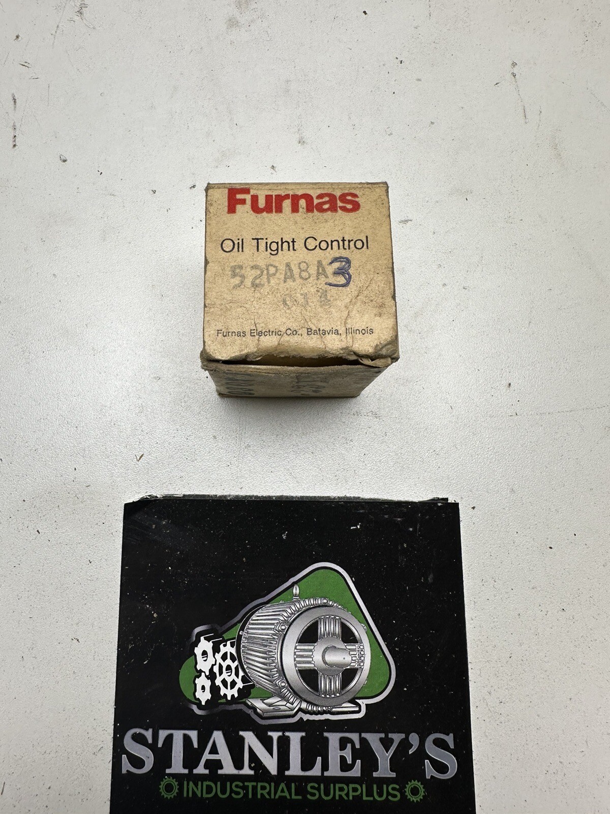 Furnas 52PA8A3 Oil Tight Control New