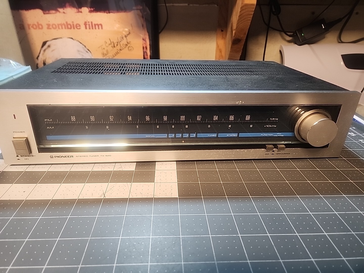 Vintage Pioneer TX-520 AM/FM Stereo Tuner Japan Fully Tested Works Mono Stereo