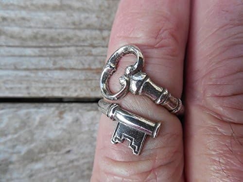 Key Ring Handmade Silver Vintage Adjustable (Silver)