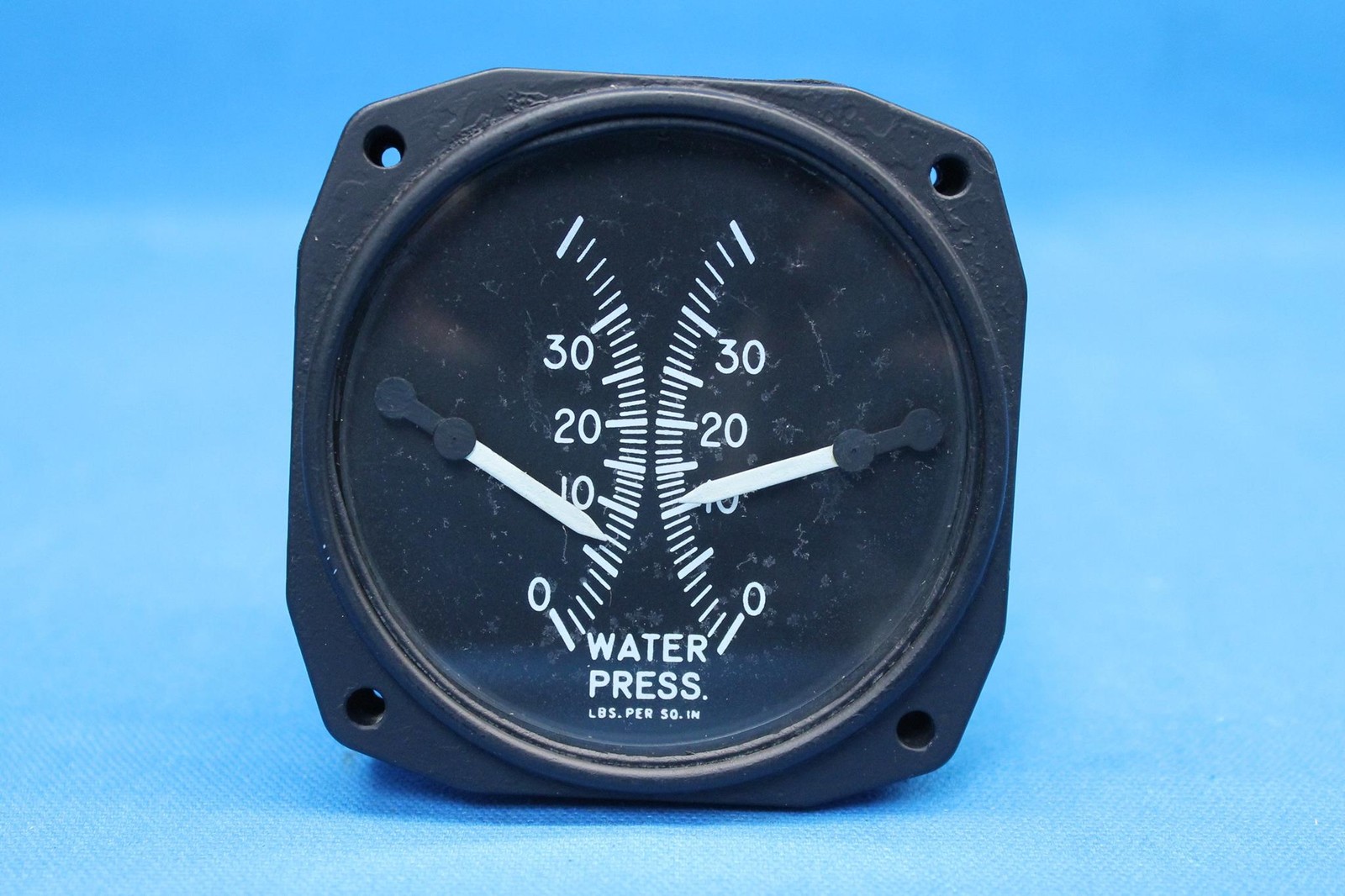 Bendix Magnesyn Dual Water Pressure Indicator P/N: 21000-5K13A1 (23853)