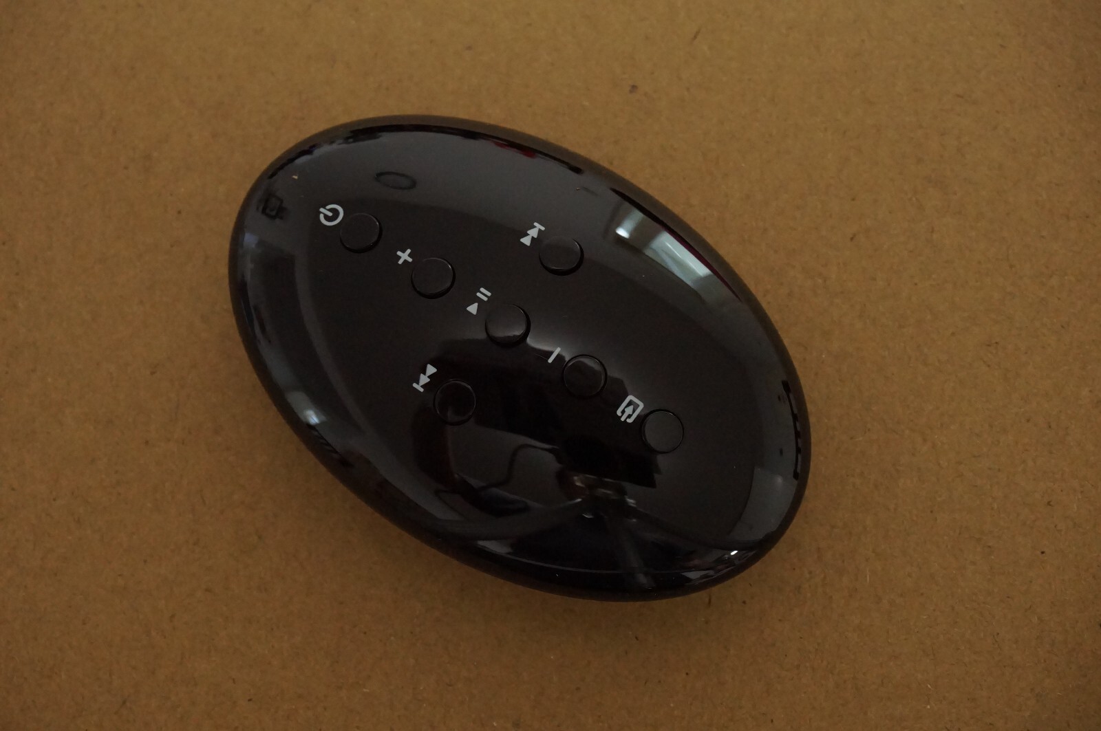 Original Bowers & Wilkins B&W ZEPPELIN MINI, Z2, A5,A7 Remote Control SH#