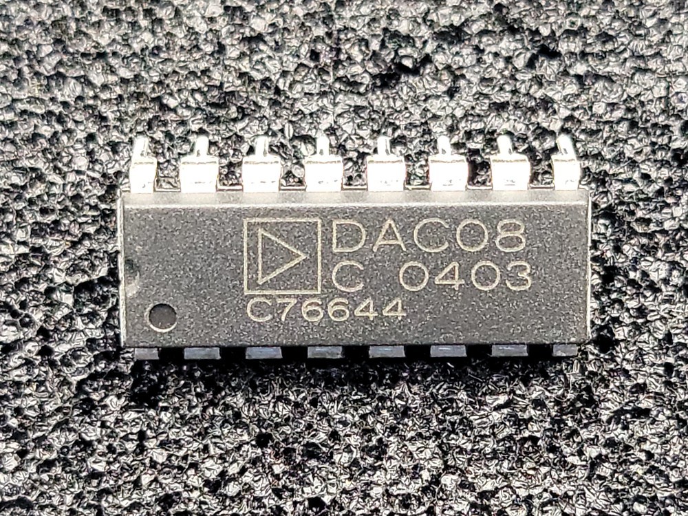 New (18pcs) DAC08CP ANALOG DEVICES IC Converter