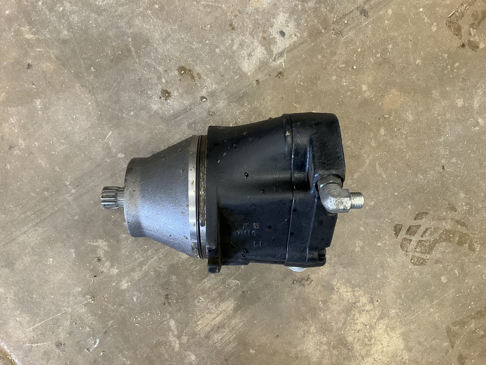 Genie 88884GT Hydraulic Piston Drive Motor, 30CC