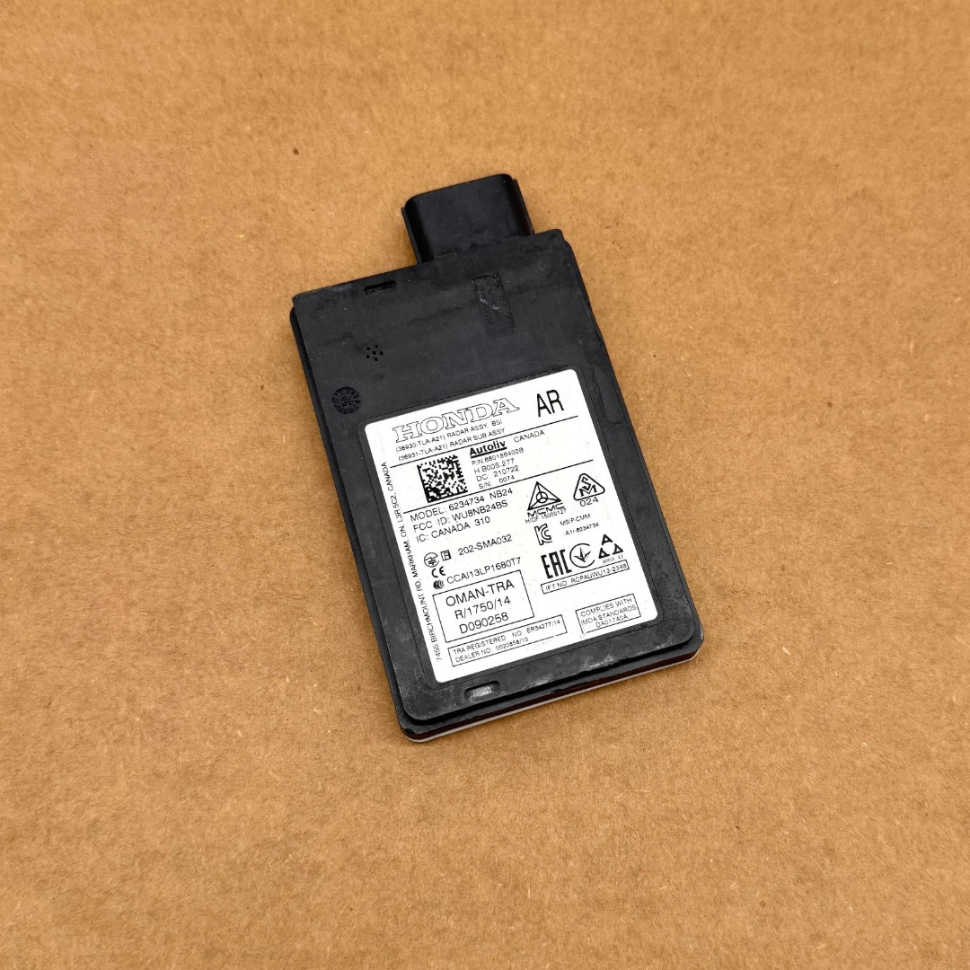OEM 19-21 Honda CR-V Right Blind Spot Alert Sensor Module Control Unit Assembly